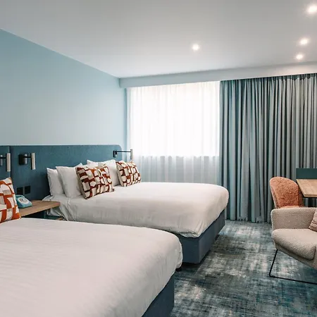 Voco Winchester Hotel & Spa By Ihg Buitenkant foto